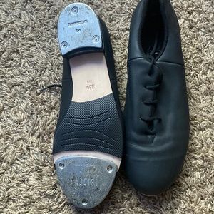 Black Bloch tap shoes from Step N Stretch size 8.5